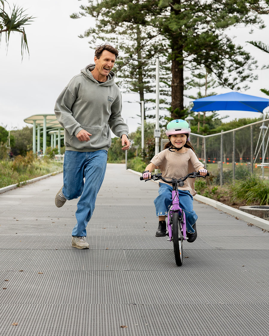 Kids Bikes Australia | Lightweight & Easy to Ride | base bikes
