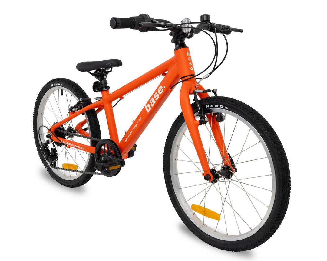 Lightweight 20 inch bike for ages 5.5 to 8 – base bikes